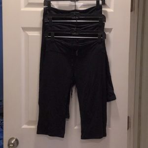 Solid Black Small Capris